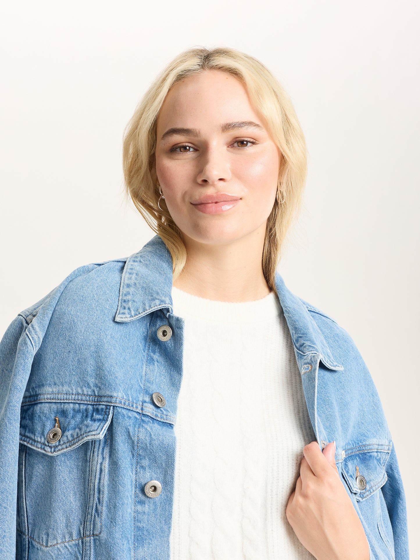 REGULAR FIT  SWEATSHIRT