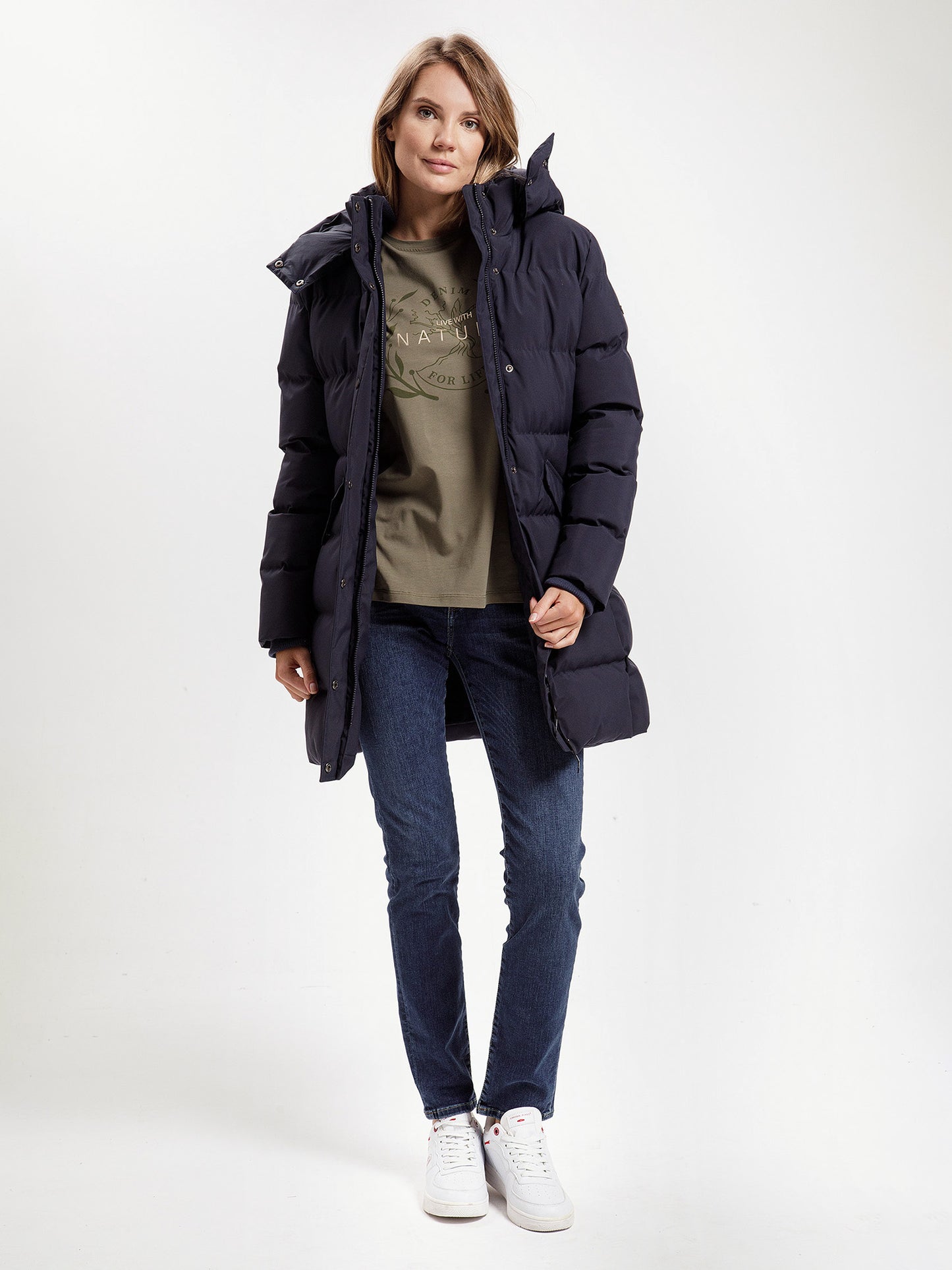 Women's regular short coat in blue