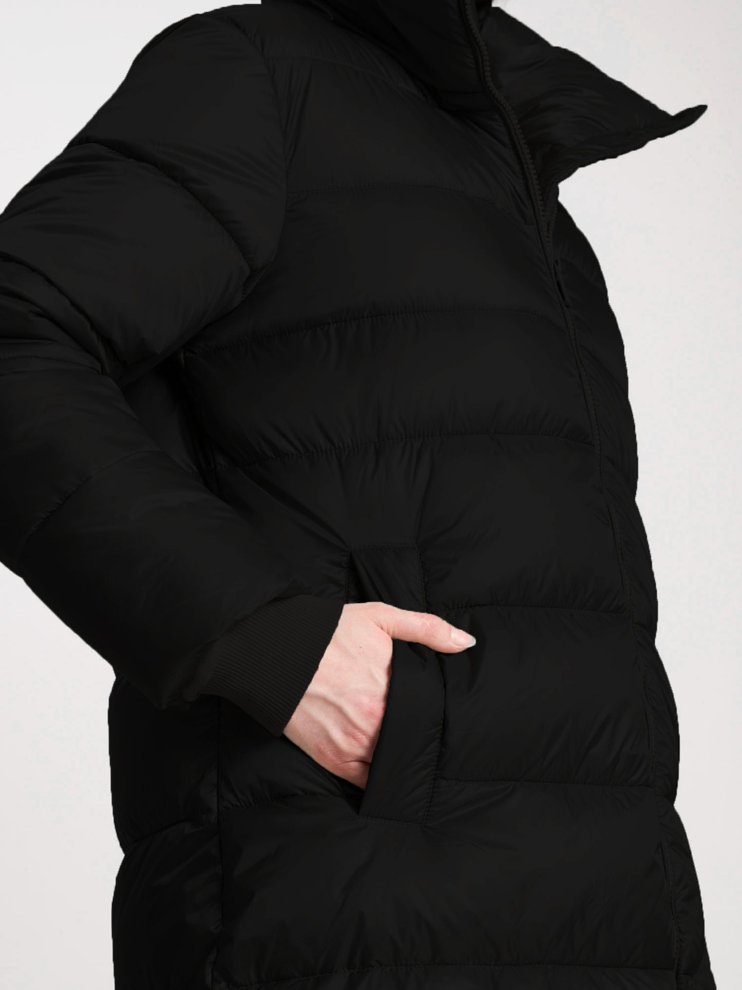 Damen Regular Winterjacke (Mantel) mit Kapuze in schwarz