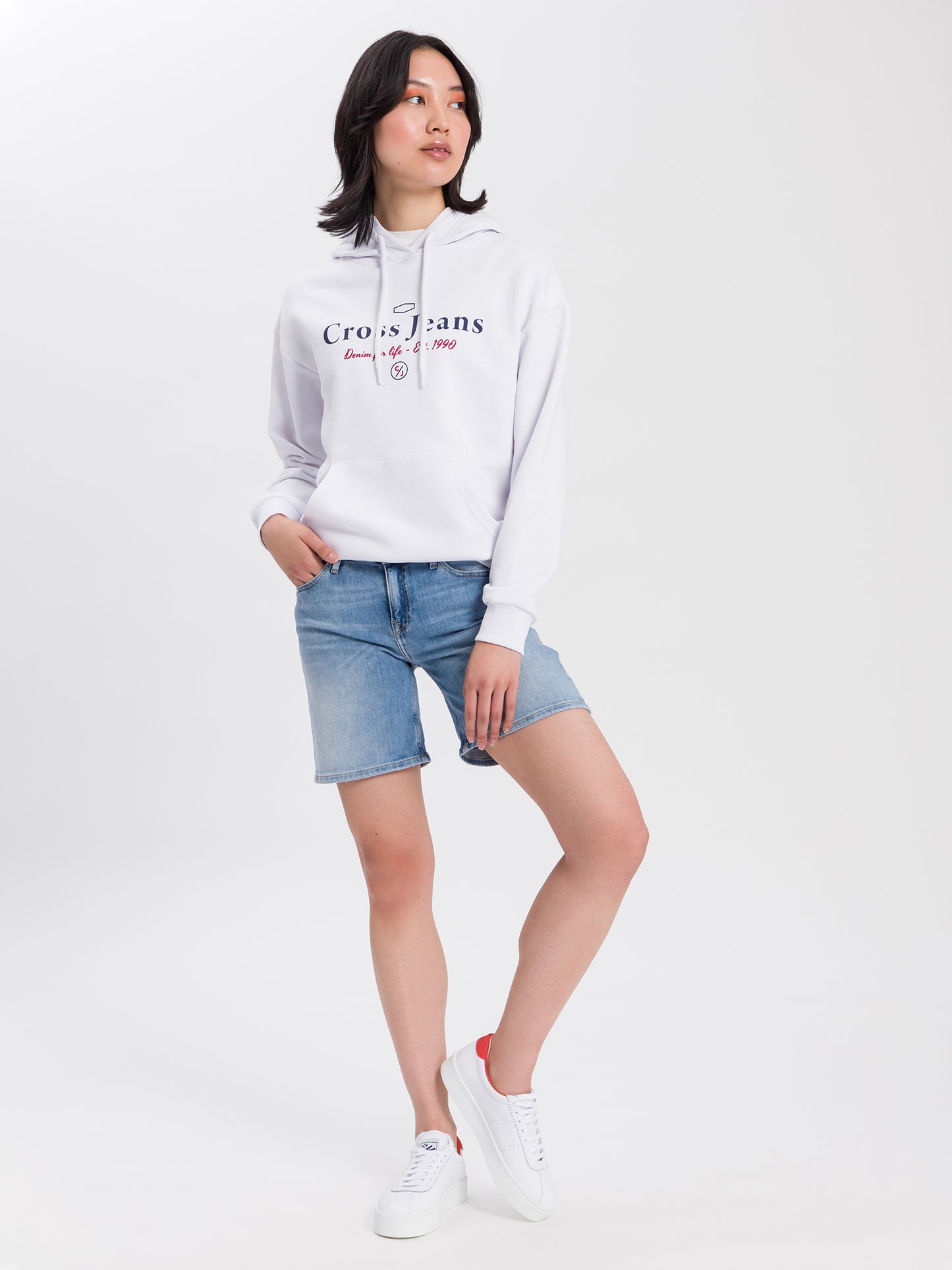 Zena Damen Jeans Slim Shorts hell blau