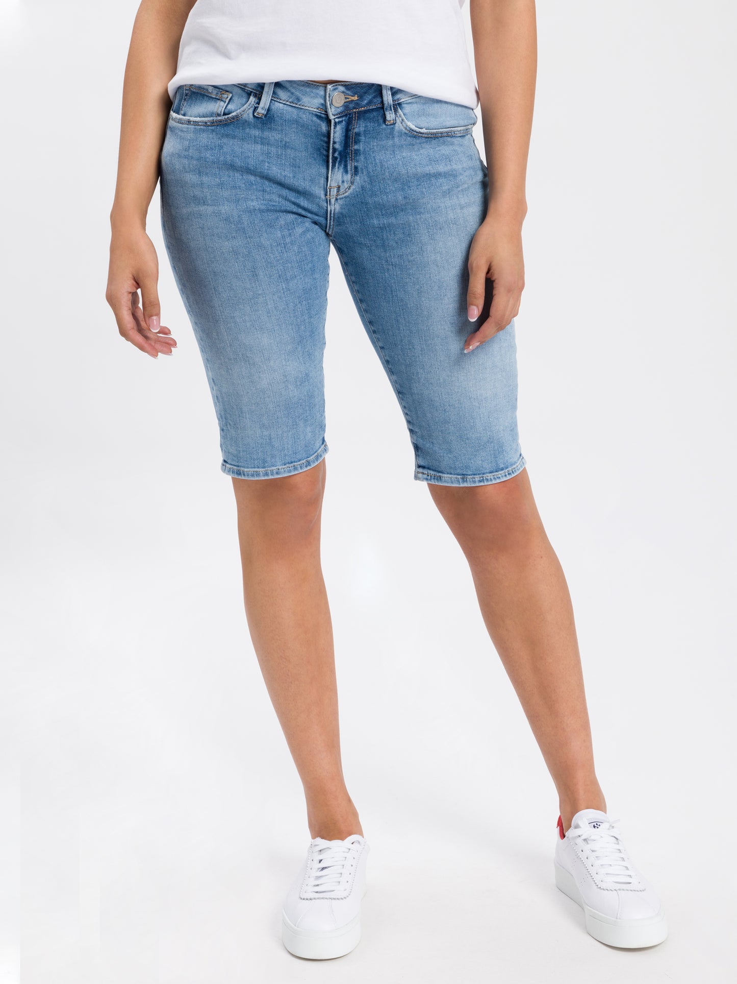 Amy Damen Jeans Bermuda Shorts hellblau