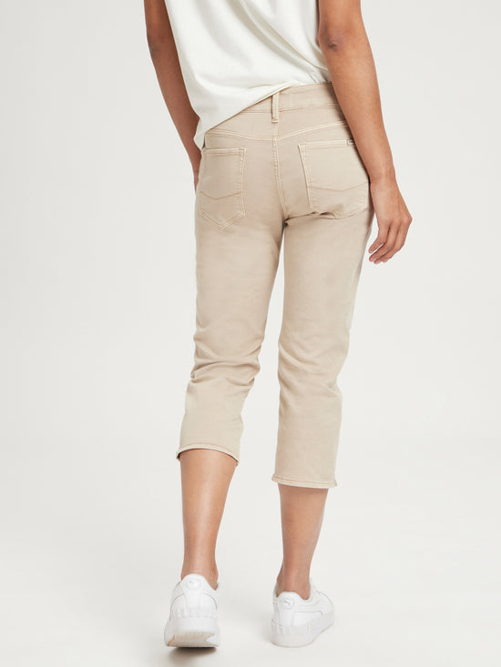 Amber women's slim fit capri jeans beige.