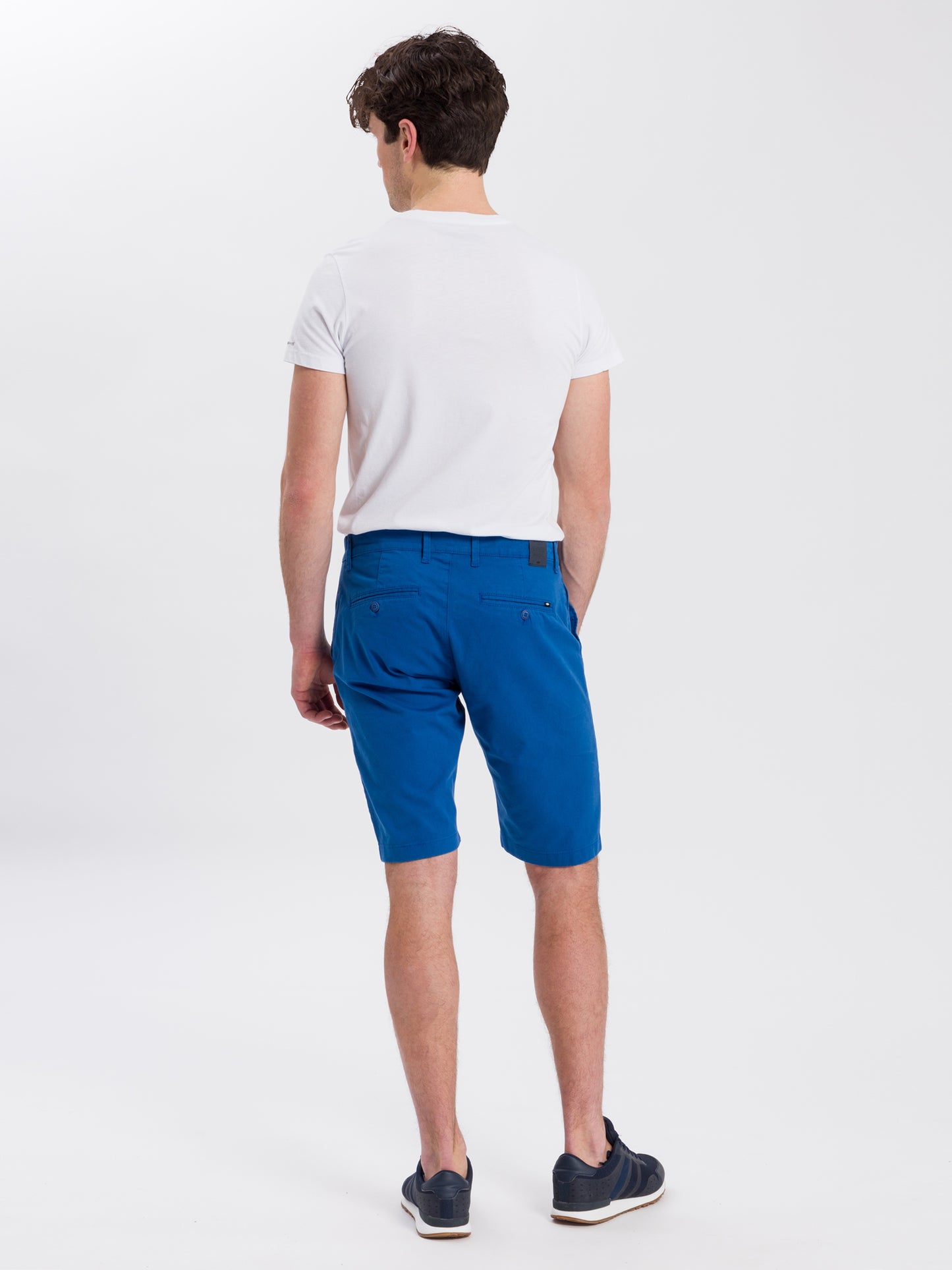 Leom Herren Jeans Regular Shorts indigo