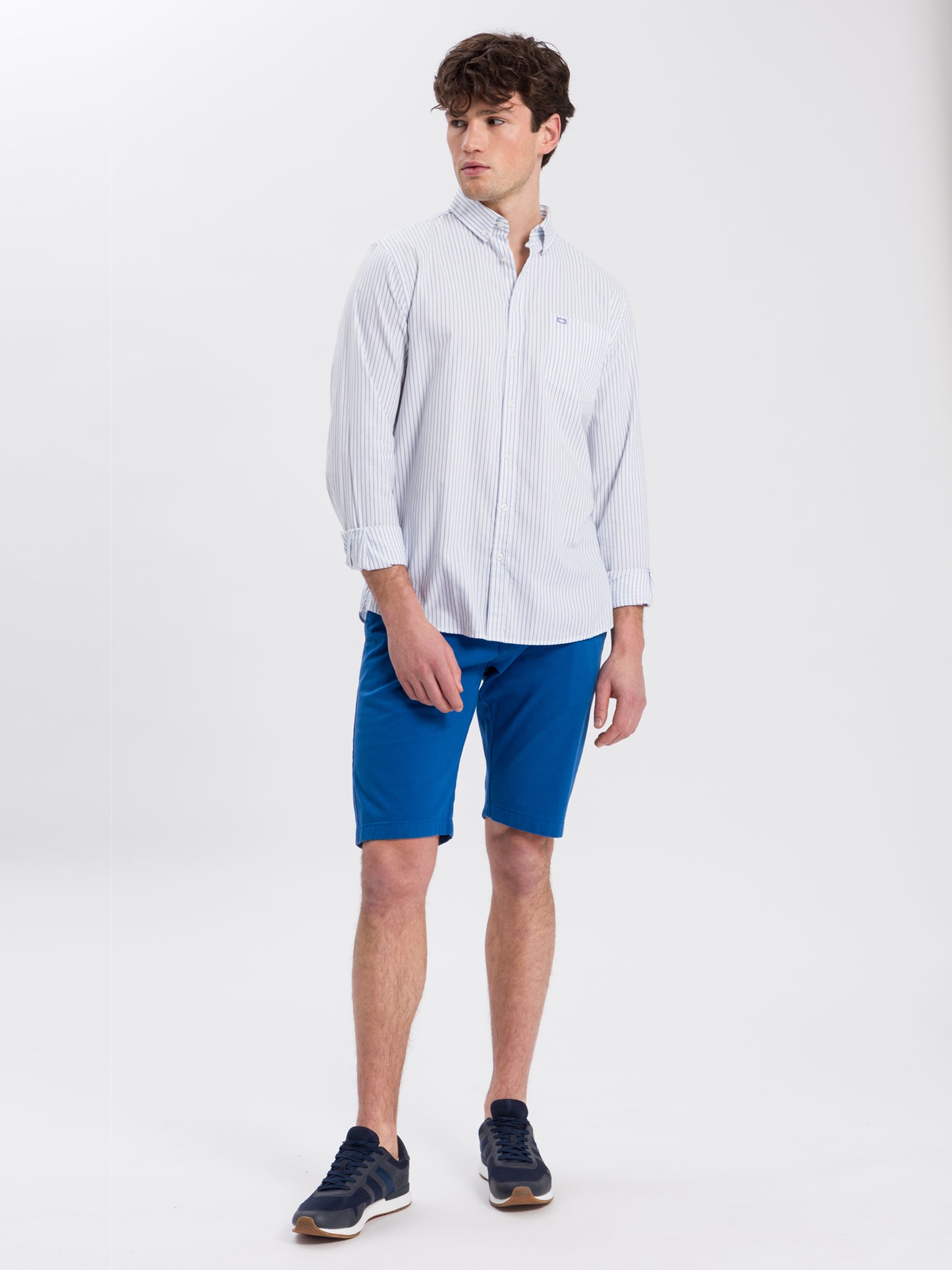Leom Herren Jeans Regular Shorts indigo