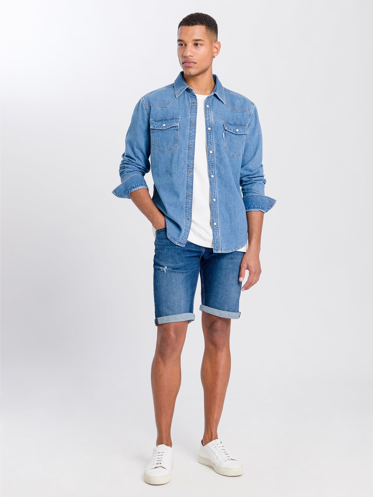 Leom Herren Jeans Regular Shorts blau