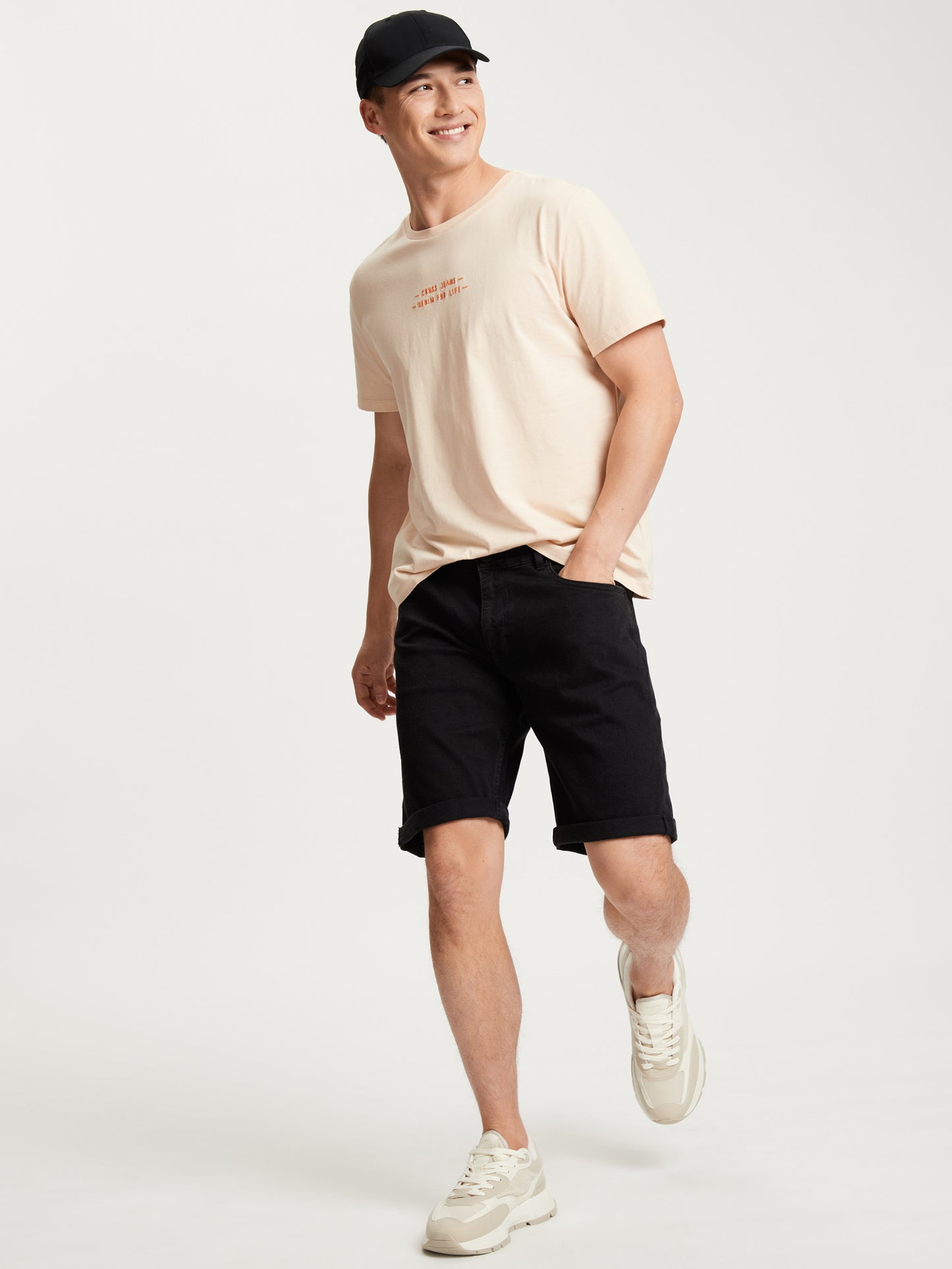 Leom Herren Jeans Shorts Regular schwarz