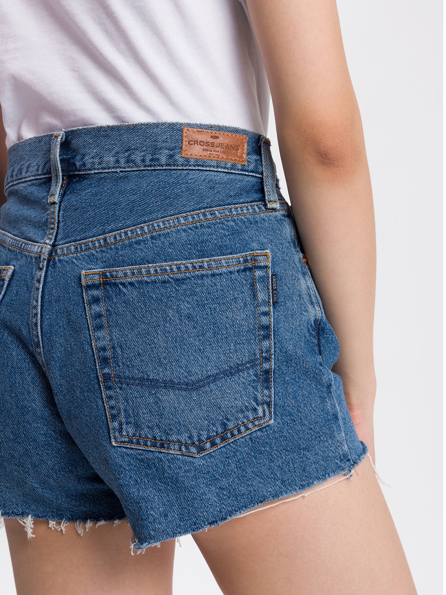 Women's denim shorts medium blue