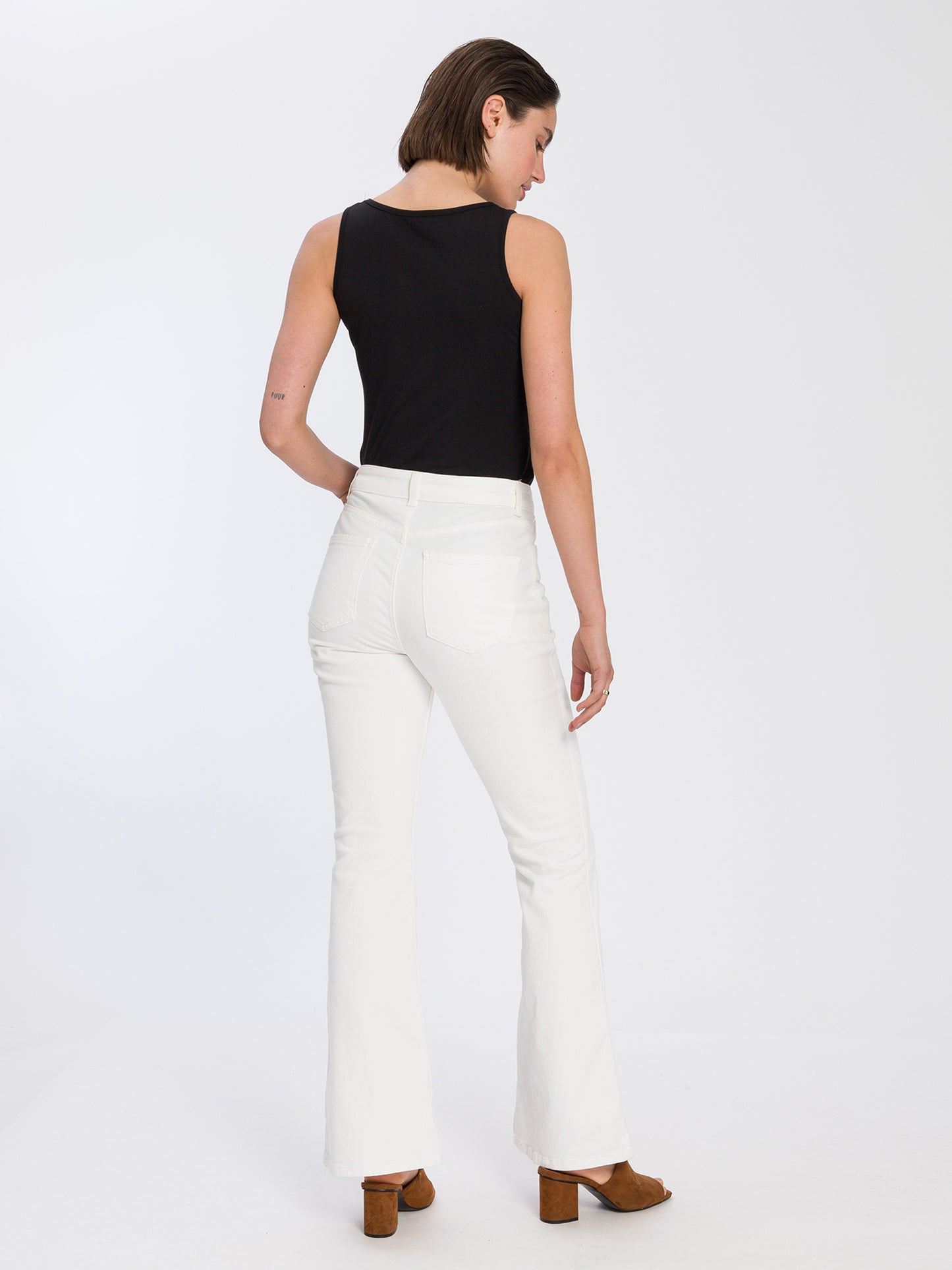 Aurora Women Flared in Pearl White