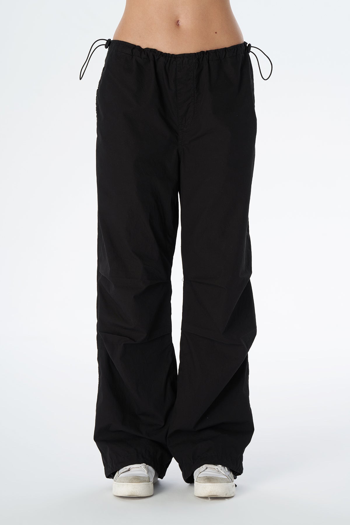 Women's Parachute pants in black