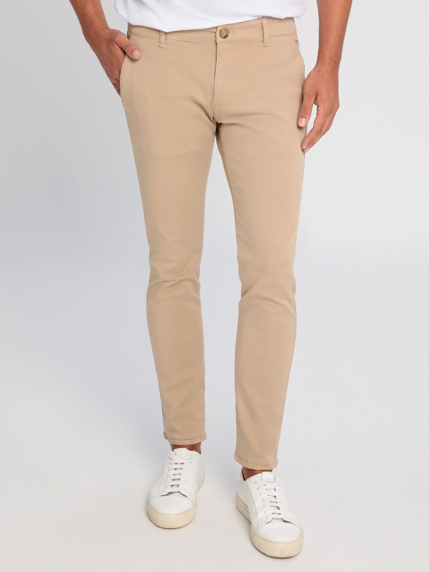 Men's slim tapered fit chinos in beige