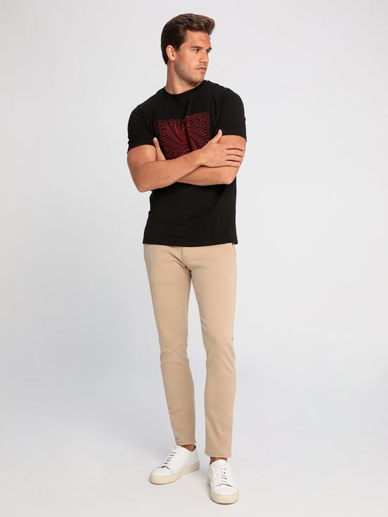 Men's slim tapered fit chinos in beige