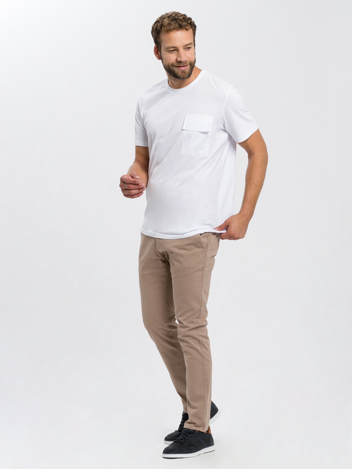 Herren Chino Slim Tapered Fit beige