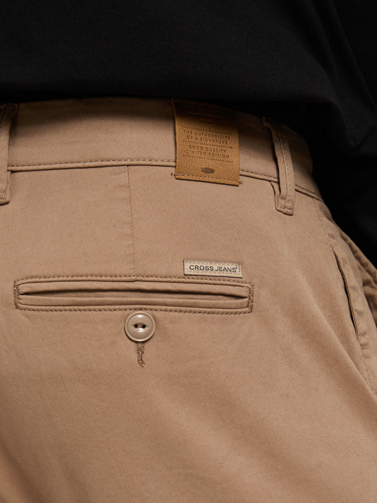 Men's chinos slim tapered fit camel.