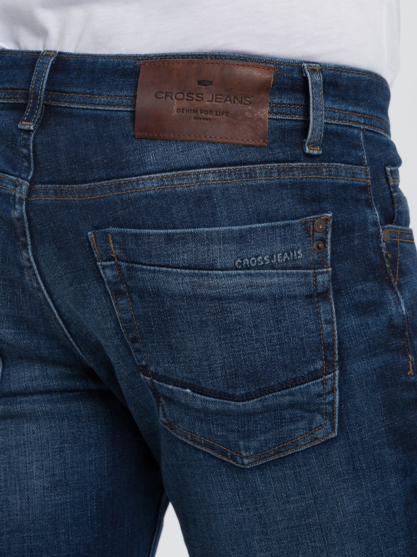Antonio men's jeans relaxed fit regular waist straight leg dark blue