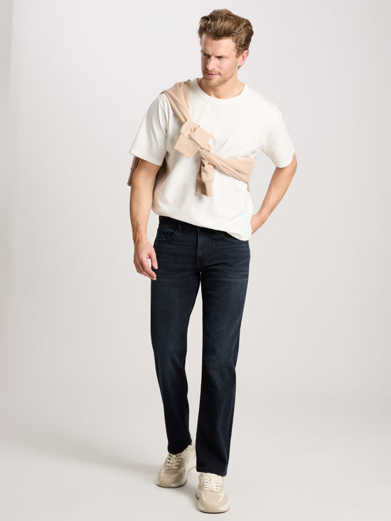 Antonio Herren Jeans Relaxed Fit Regular Waist Straight Leg blauschwarz.