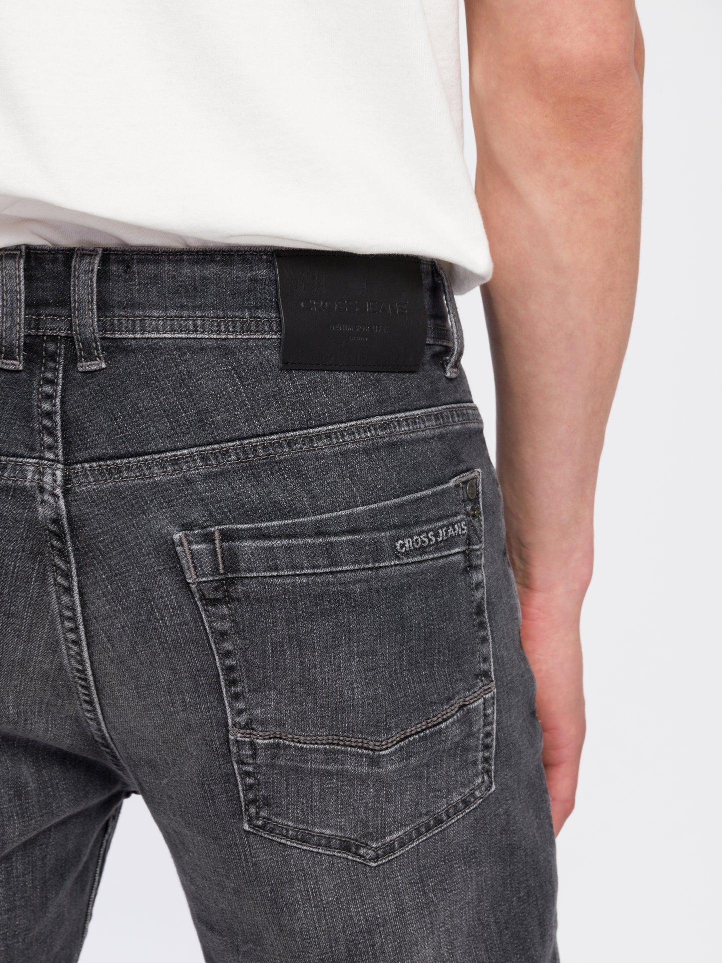Antonio men's jeans relaxed fit regular waist straight leg dark grey