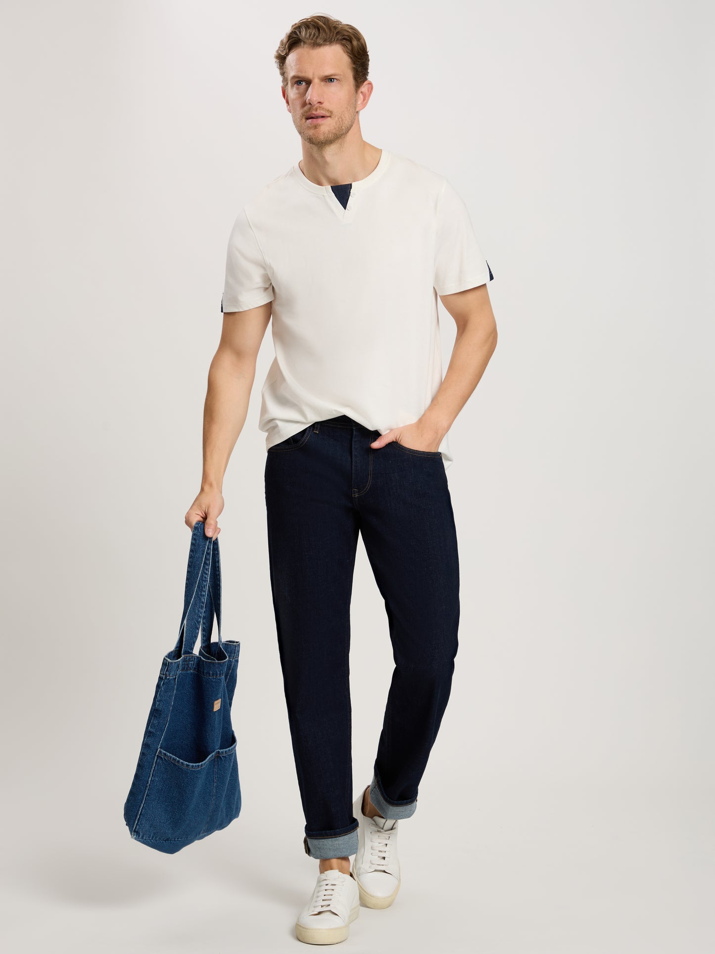 Antonio Herren Jeans Relaxed Fit Straight Leg tiefblau