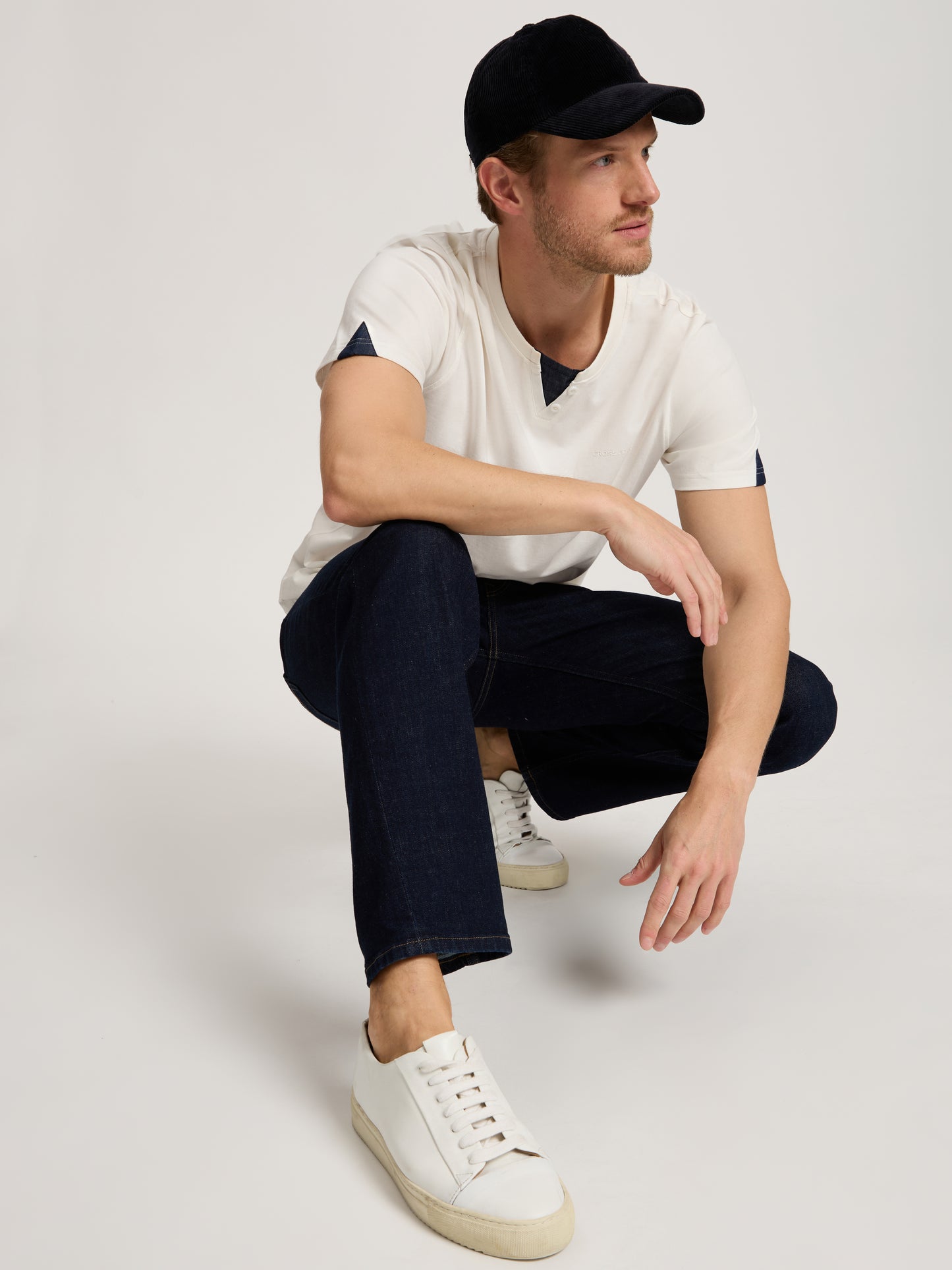Antonio Herren Jeans Relaxed Fit Straight Leg tiefblau