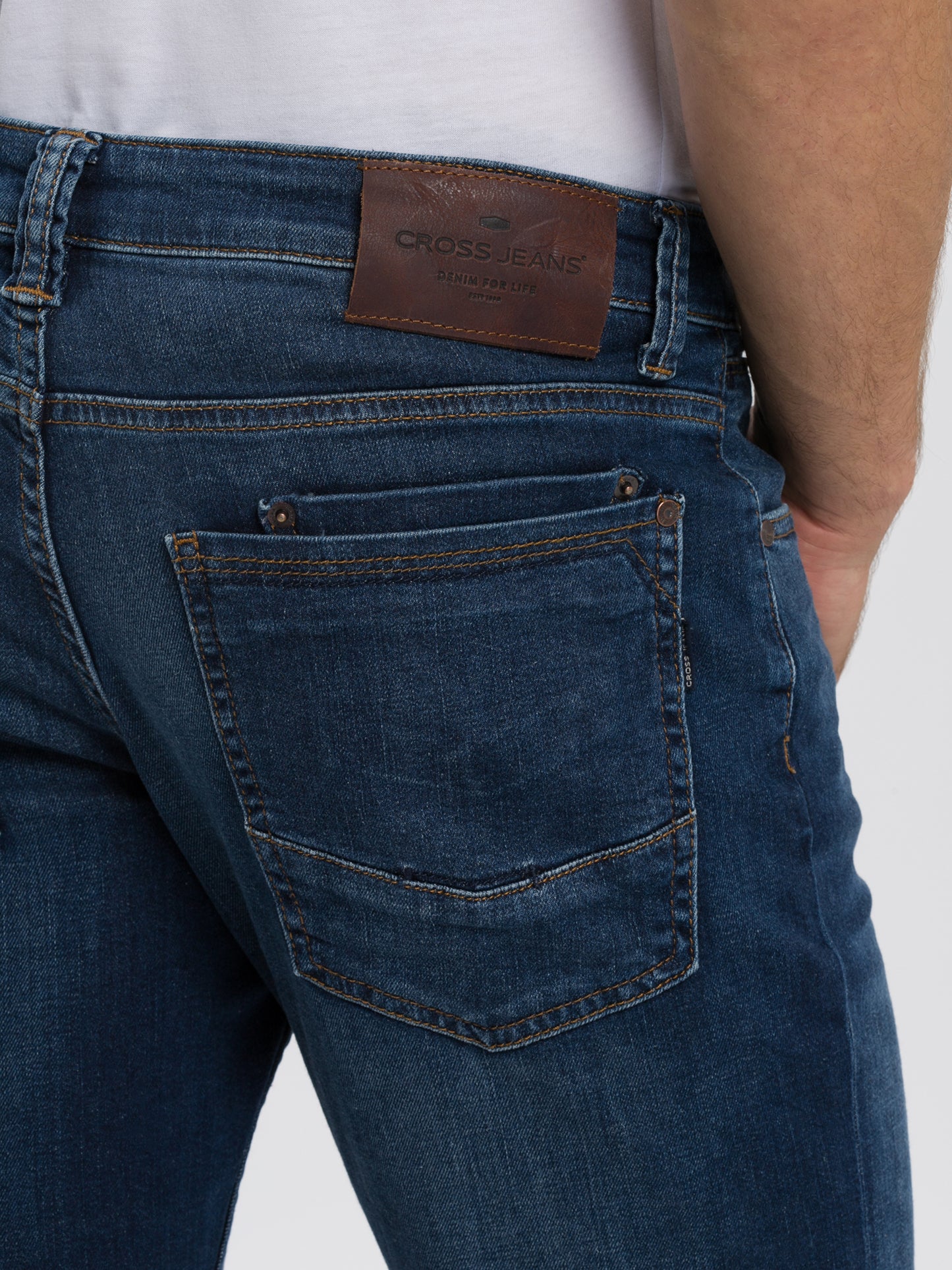 Dylan men's jeans regular fit regular waist straight leg dark blue