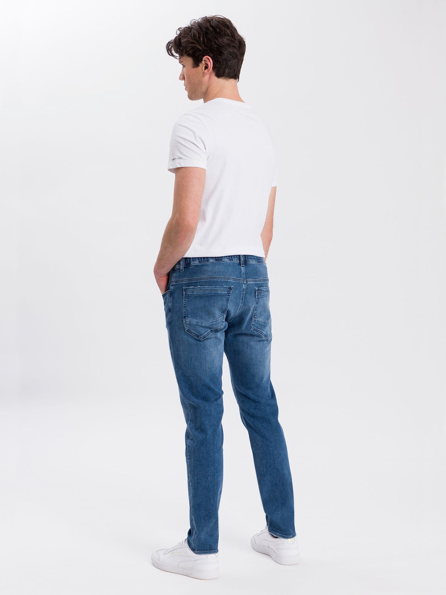 Jimi Men's Jeans Slim Fit Regular Waist Tapered Leg Medium Blue