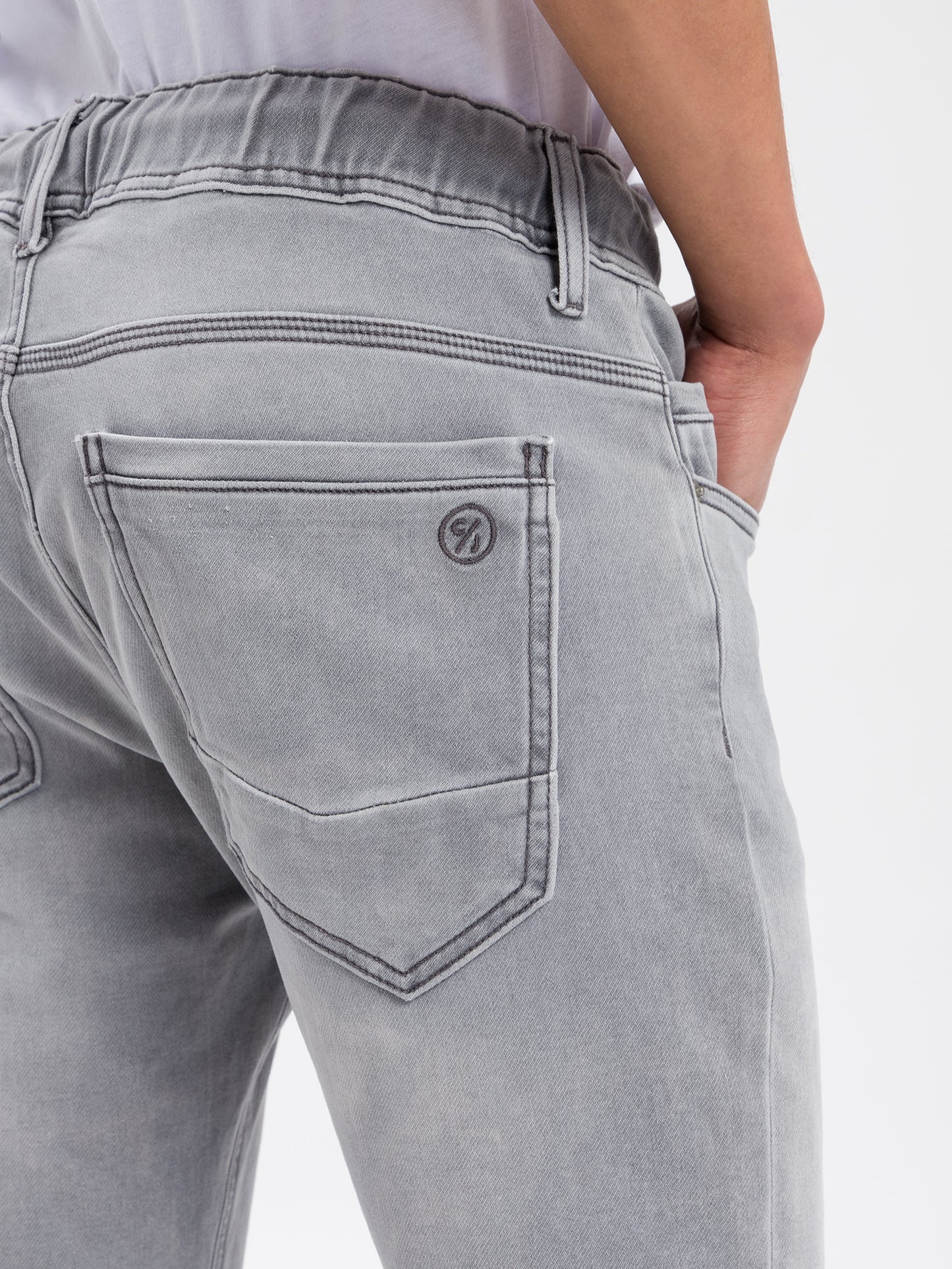 Jimi men's jeans slim fit regular waist tapered leg light grey