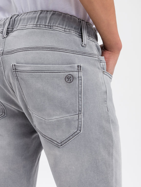 Jimi men's jeans slim fit regular waist tapered leg light grey