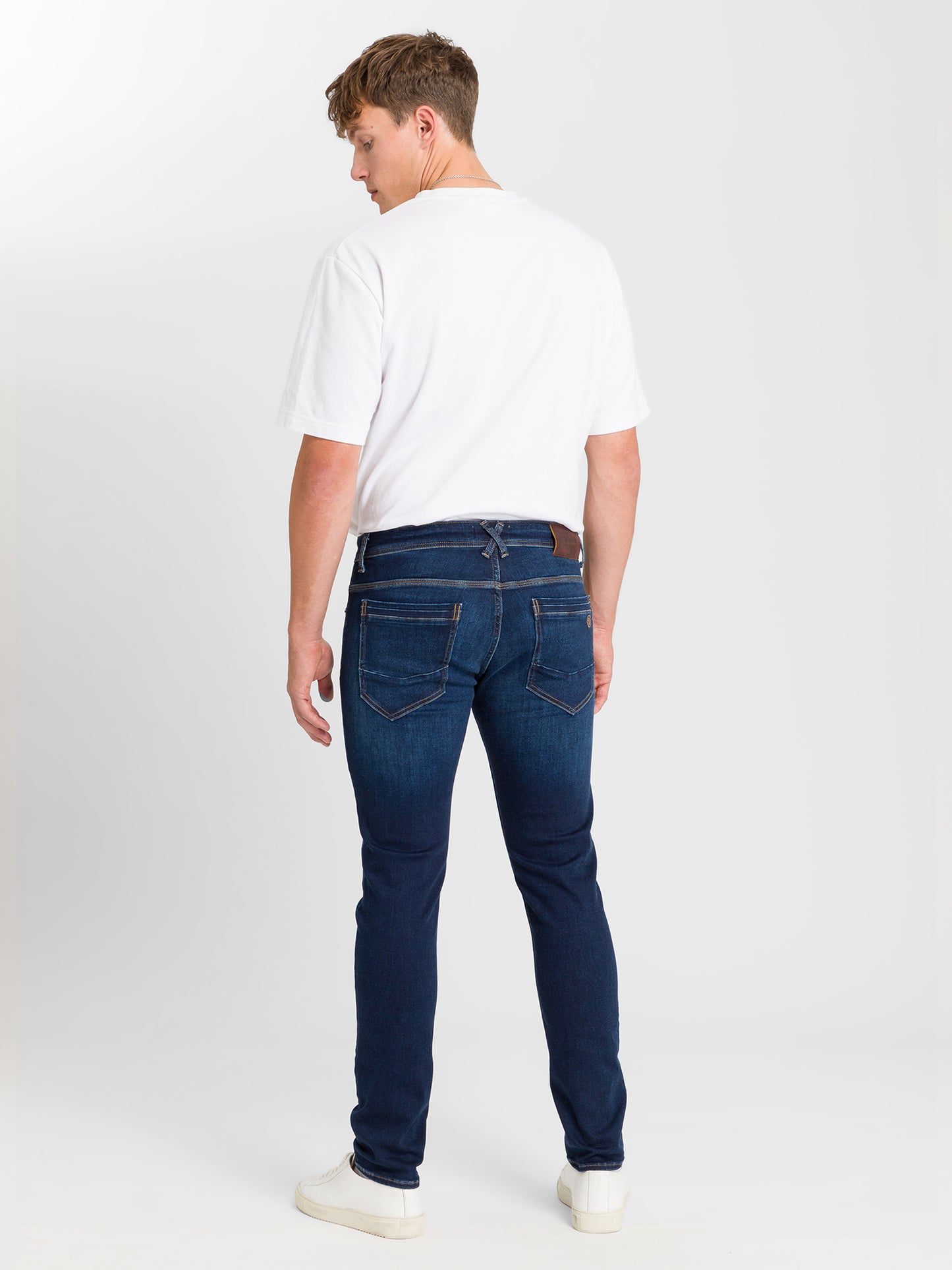 Jimi men's jeans slim fit regular waist tapered leg dark blue