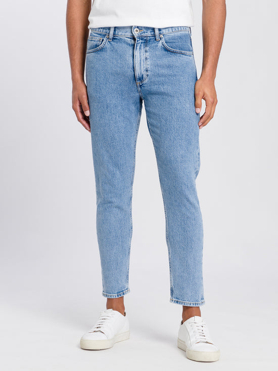 Fınn Herren Jeans Regular Fit Tapered Leg hellblau