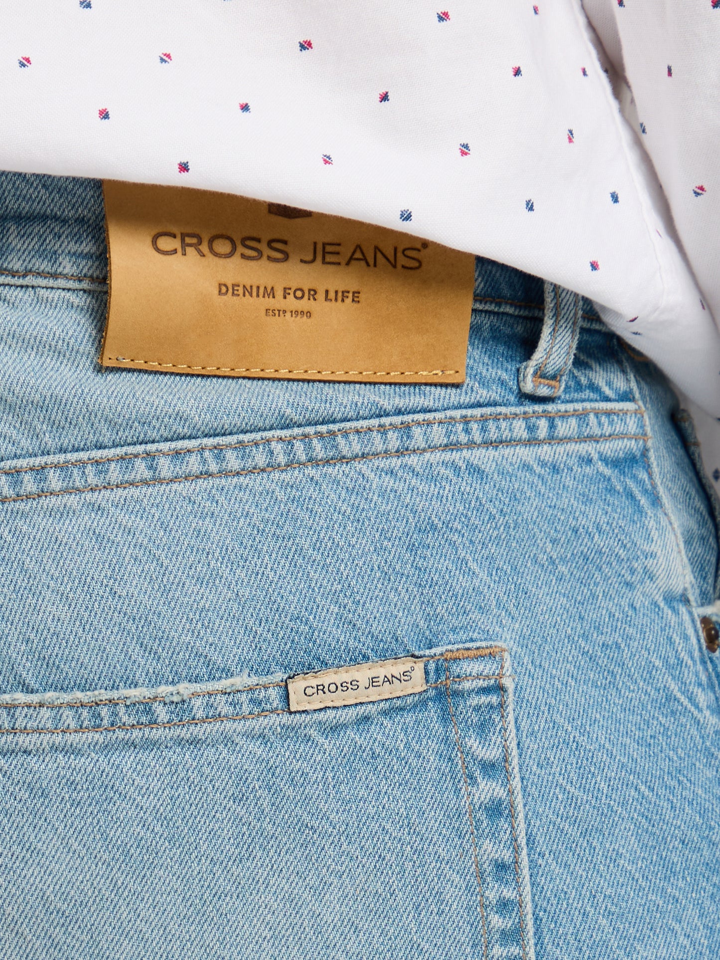 Finn Herren Jeans Tapered Fit Straight Leg helles mittelblau
