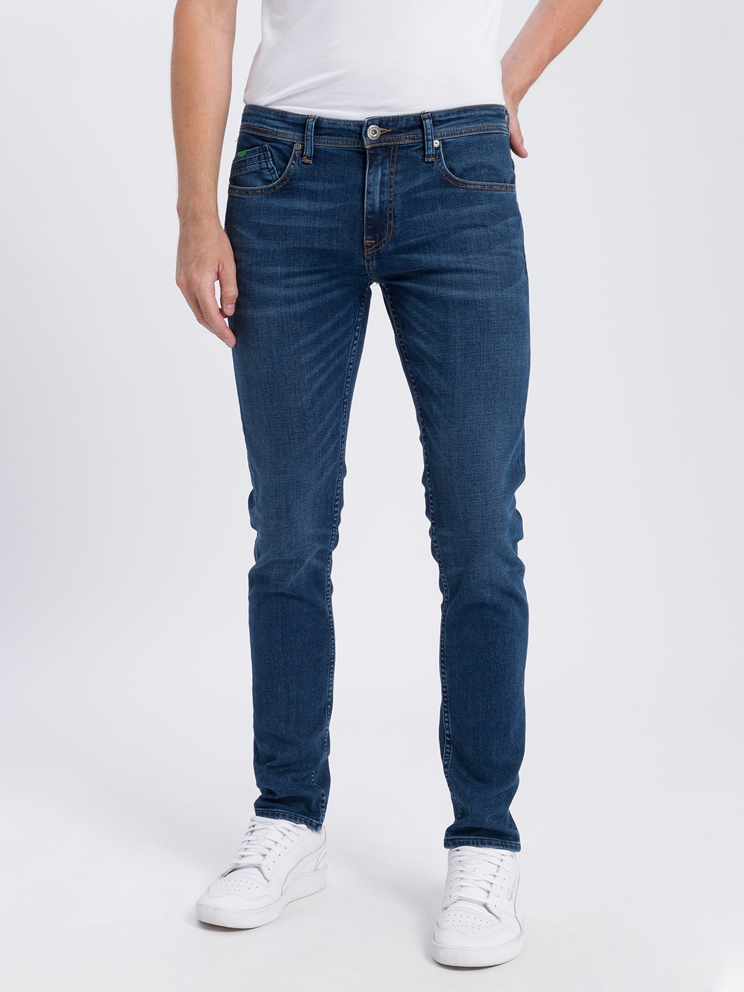 Jimi Men's Jeans Slim Fit Regular Waist Tapered Leg Medium Blue
