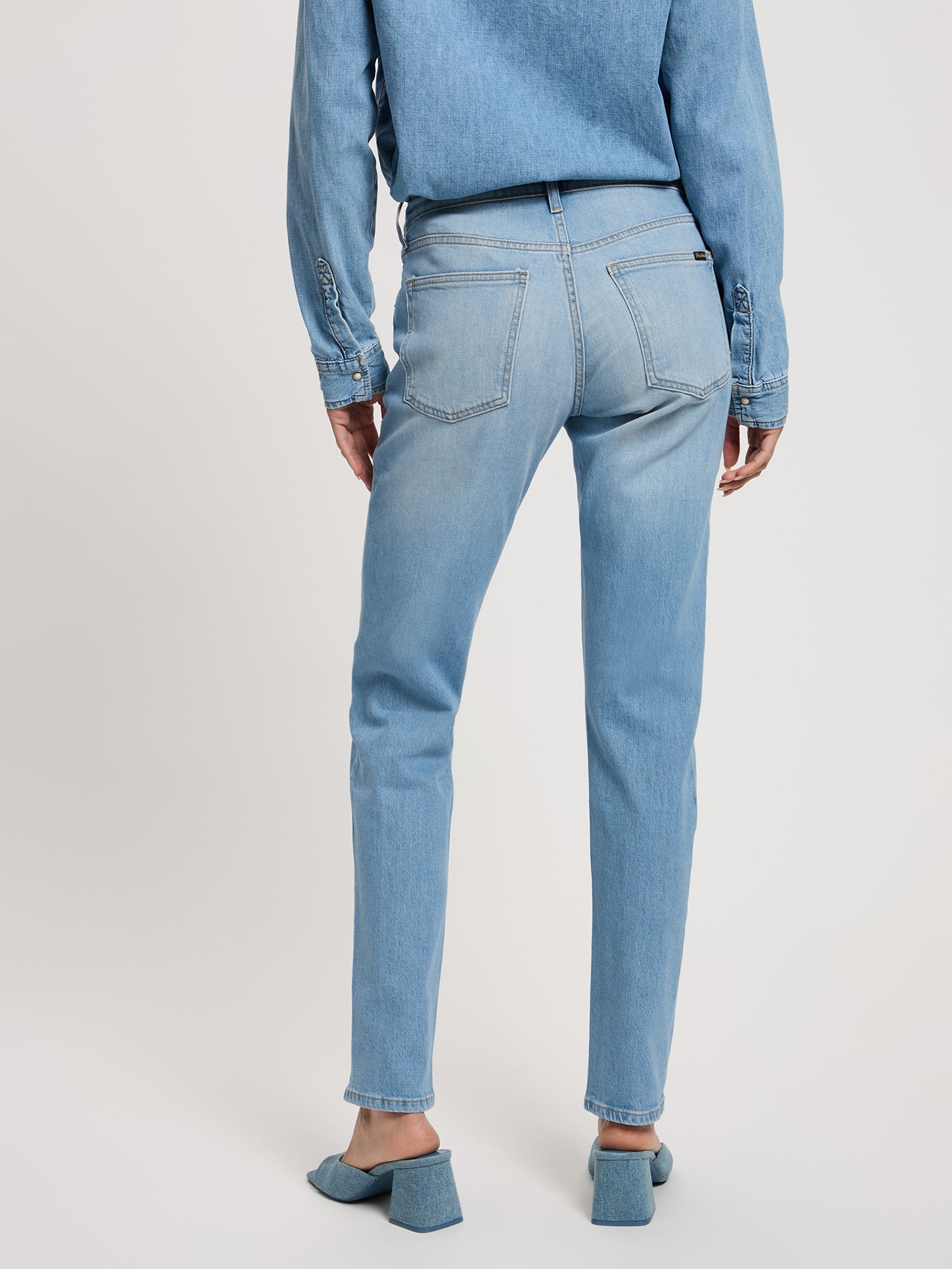 Emilia Damen Jeans Regular Fit Mid Waist hellblau
