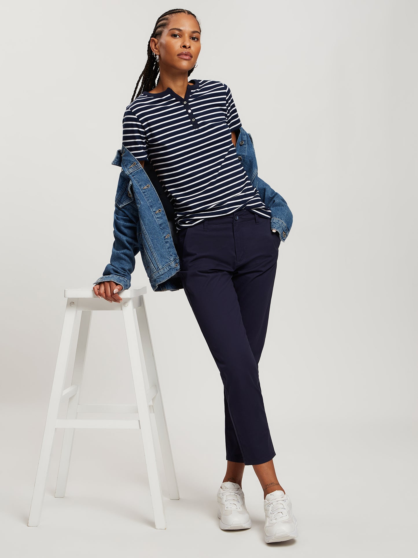 Damen Regular Chino in navyblau
