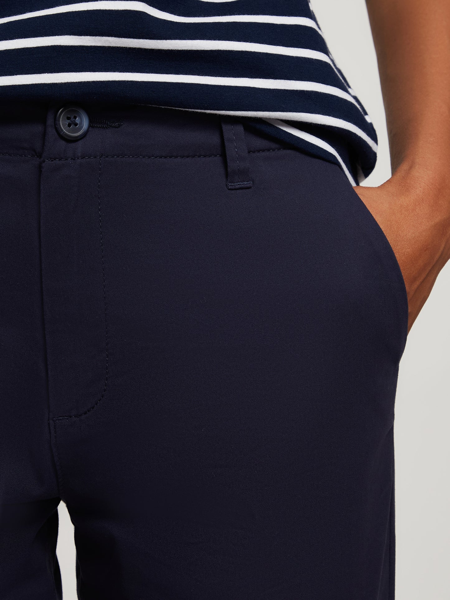 Damen Regular Chino in navyblau