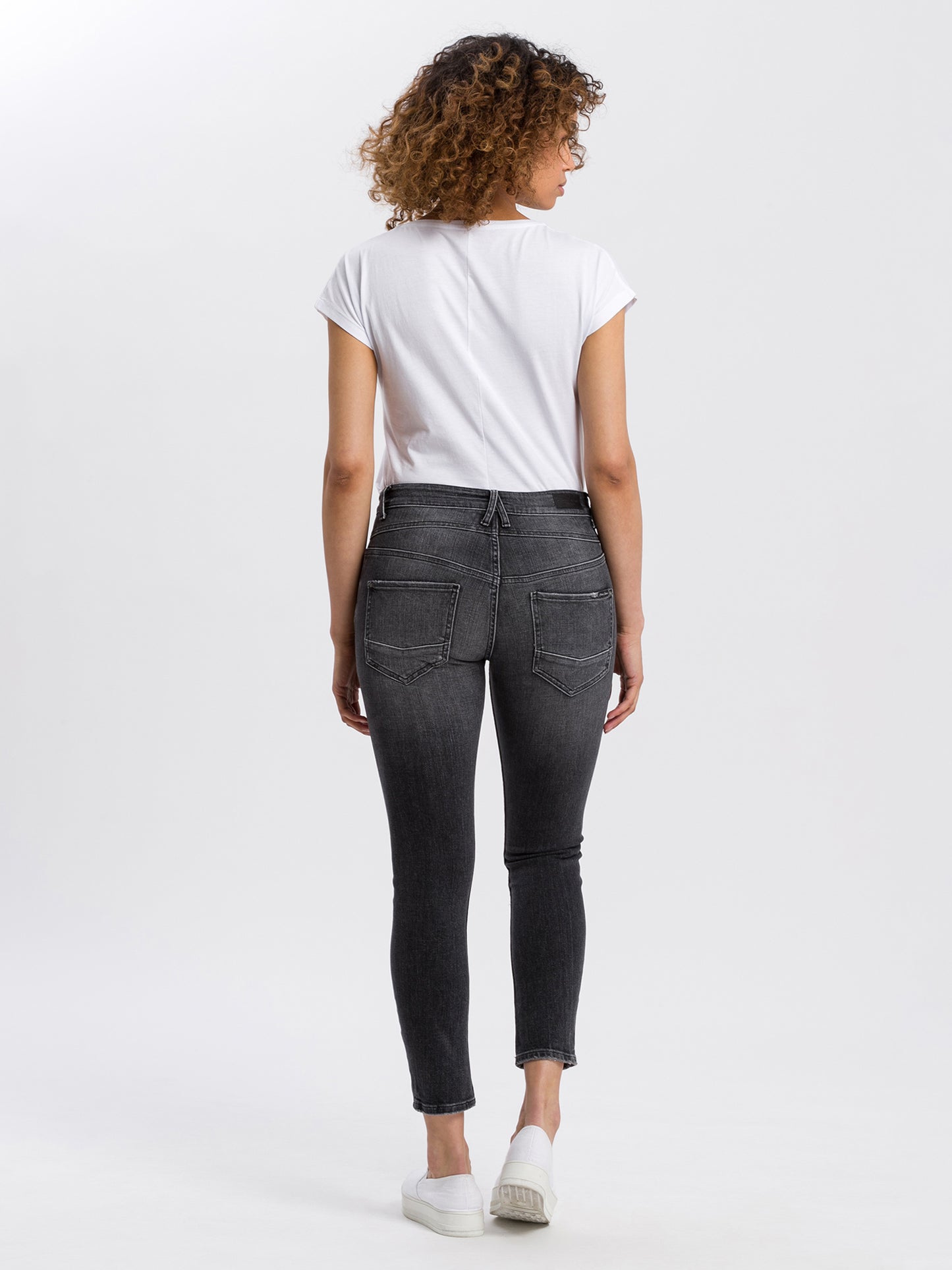 Tanya women's jeans slim fit high waist black