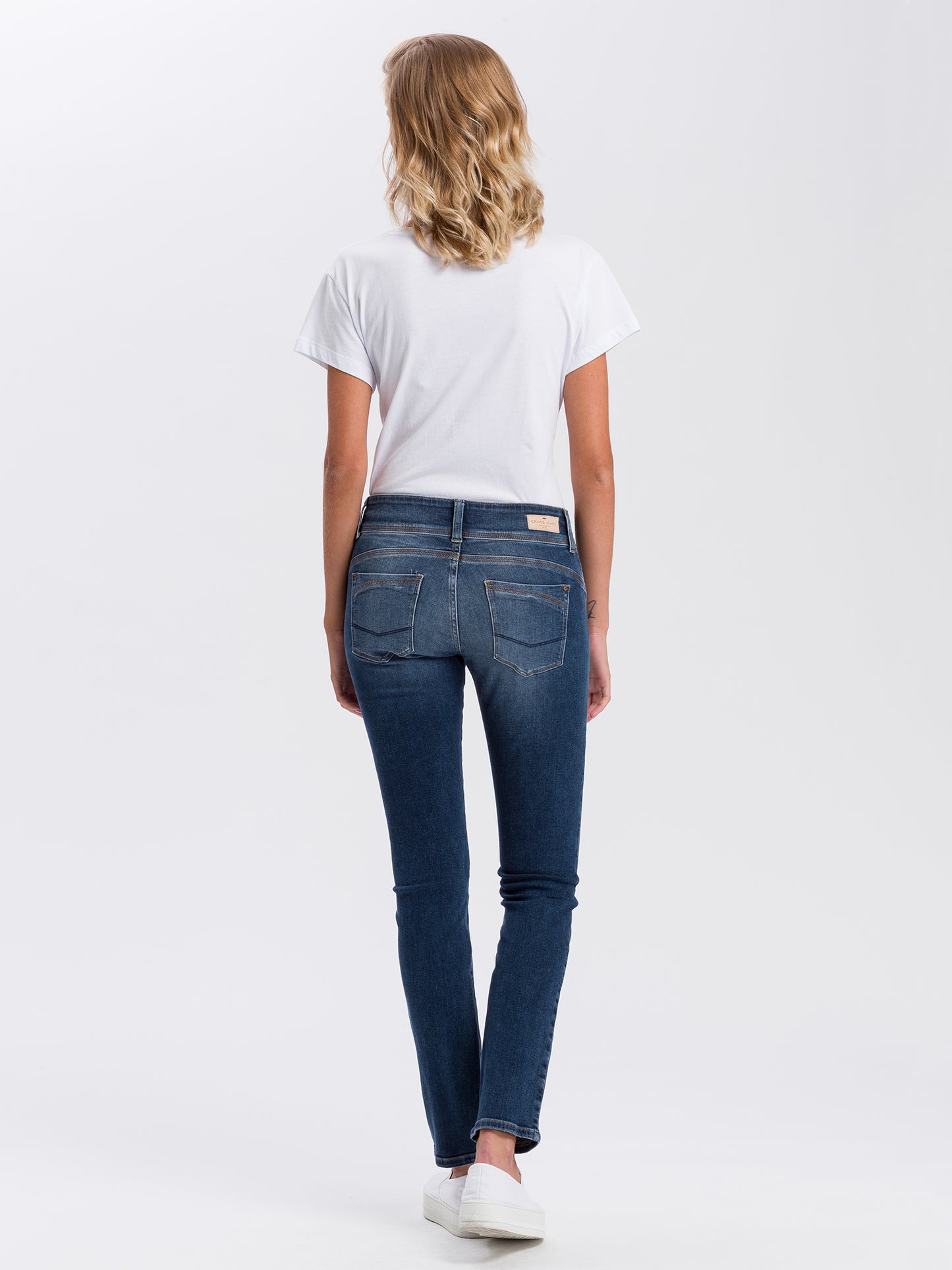 Loie Damen Jeans Regular Fit Mid Waist Straight Leg dunkelblau