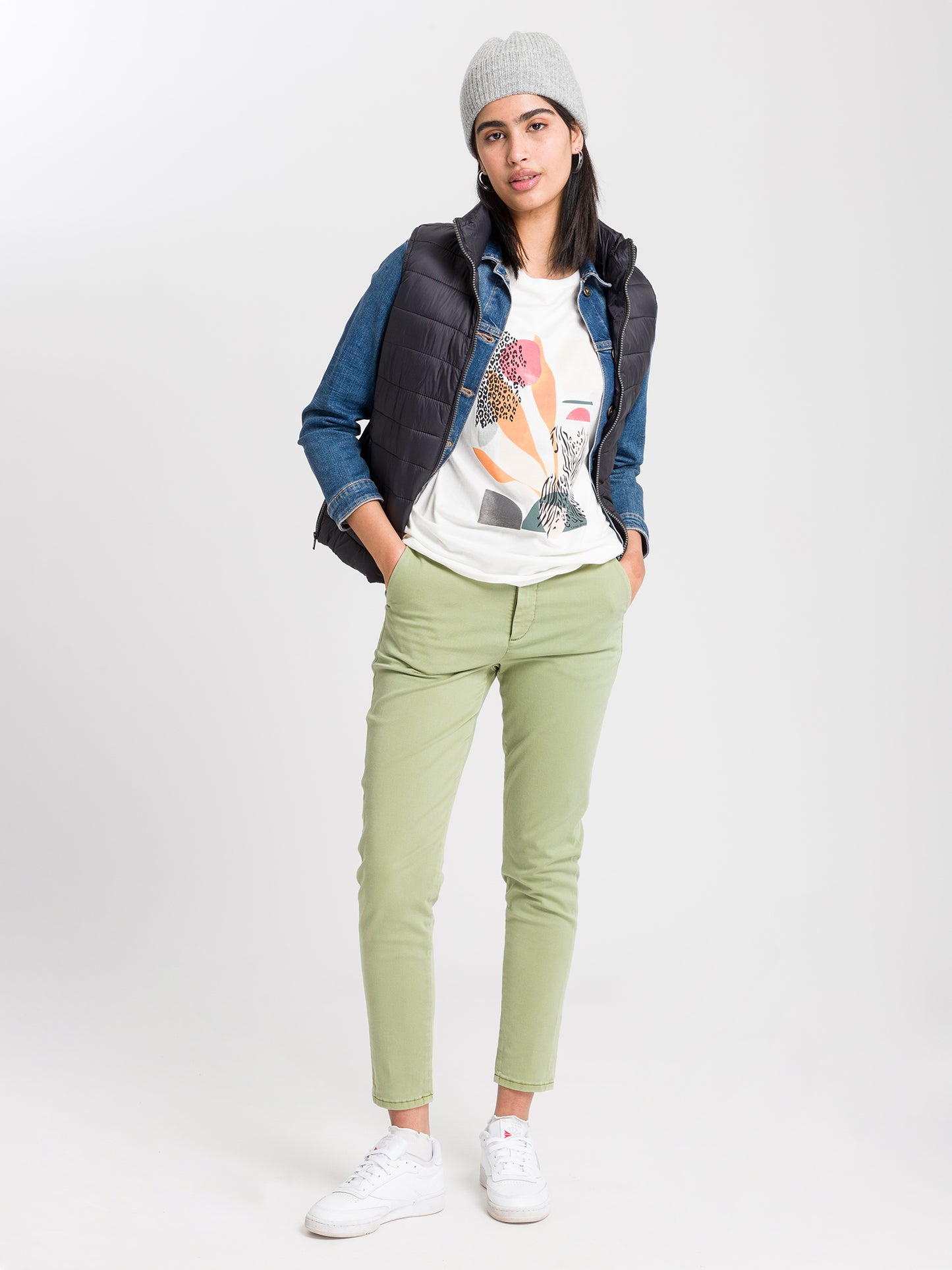 Women's jeans chinos light green