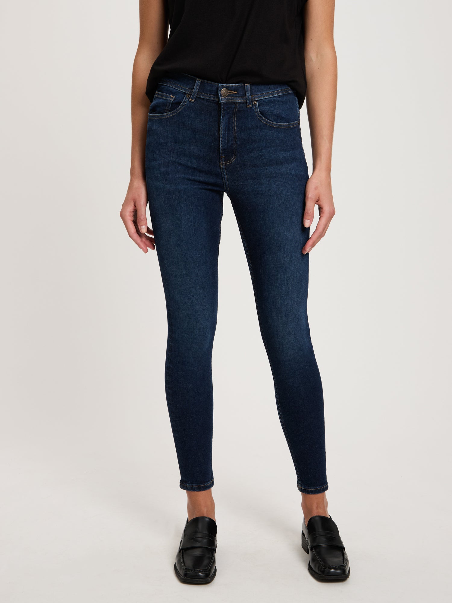P_429_169_cross_jeans_null_1_4