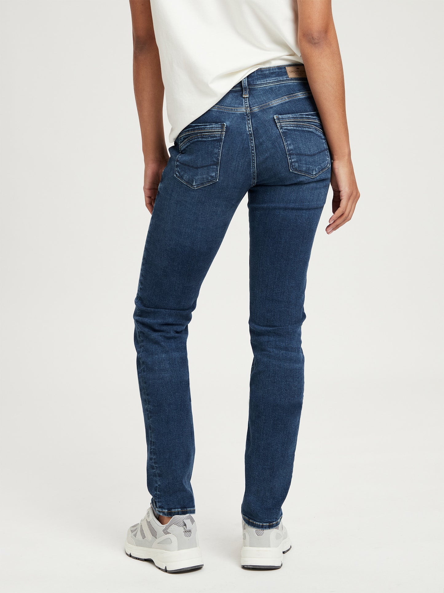 Anya Damen Jeans Slim Fit Mid Waist dunkel blau