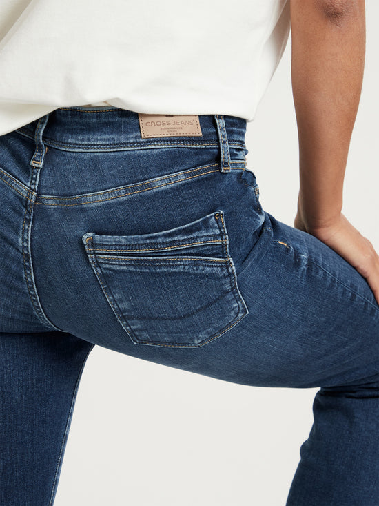 Anya Damen Jeans Slim Fit Mid Waist dunkel blau
