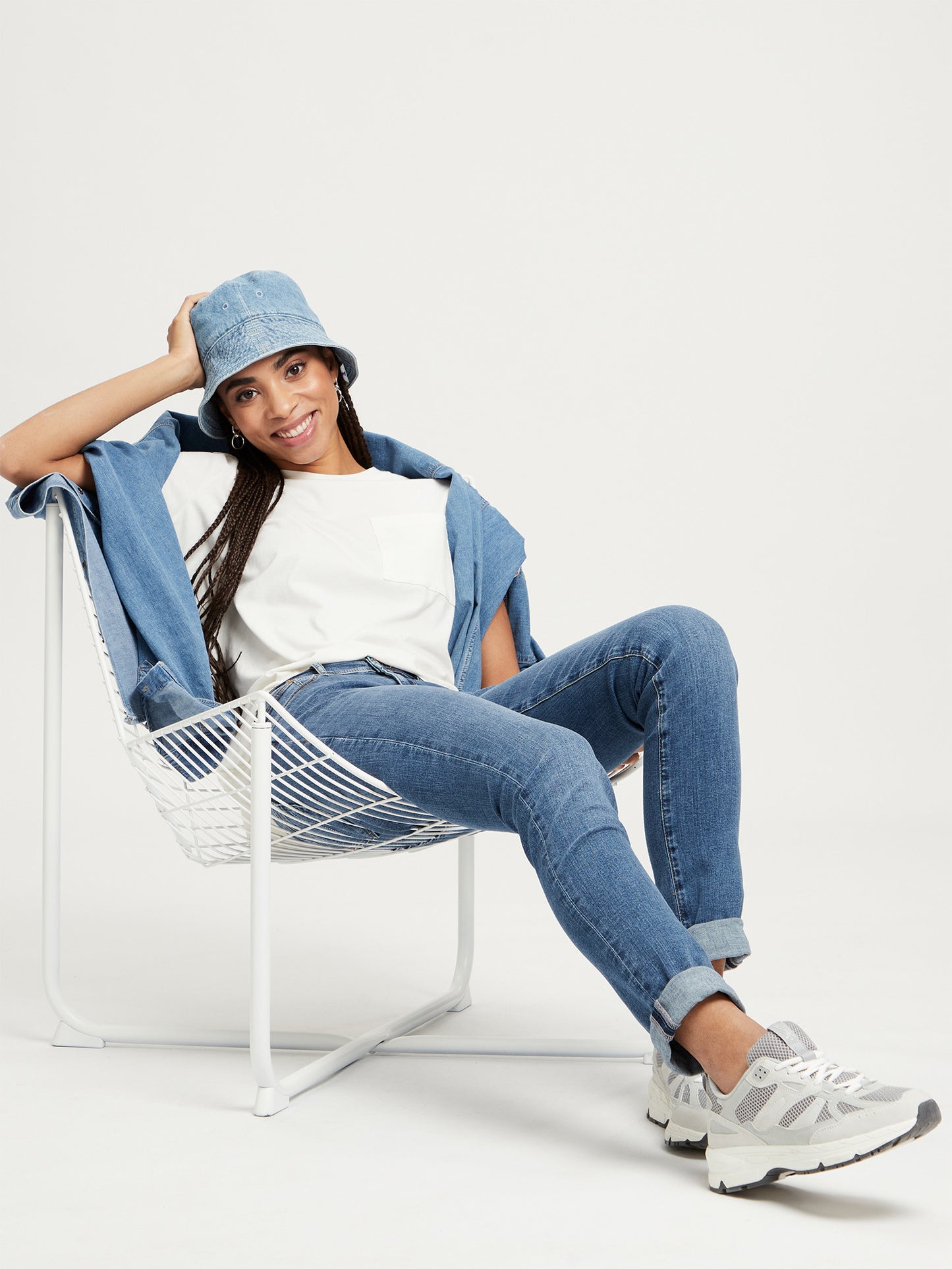 Anya Damen Jeans Slim Fit Mid Waist light blue washed