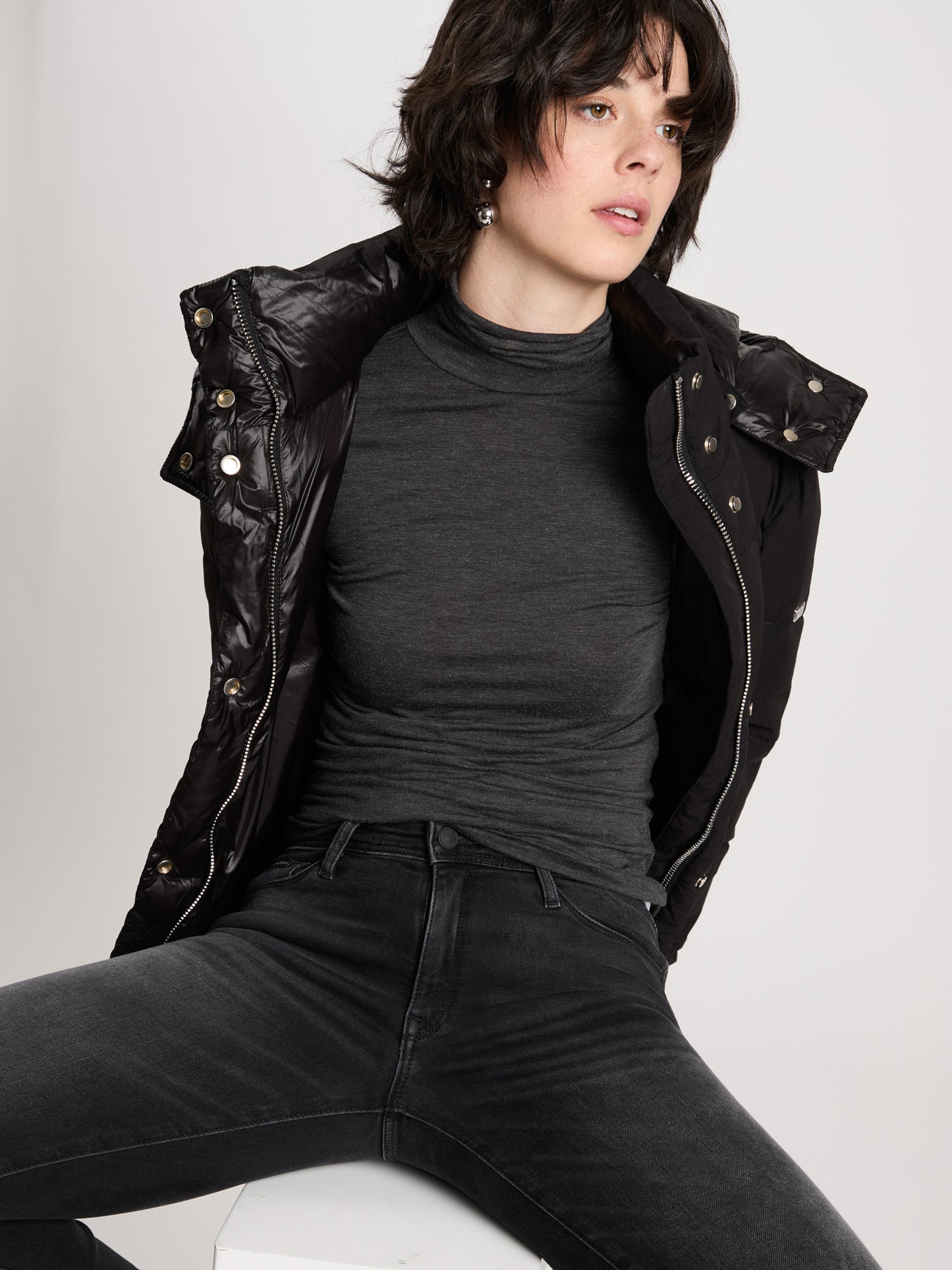 Anya Damen Jeans Slim Fit Mid Waist anthrazit.