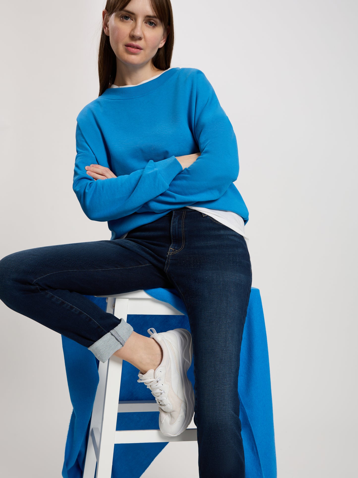 Anya Damen Jeans Slim Fit Mid Waist tiefblau