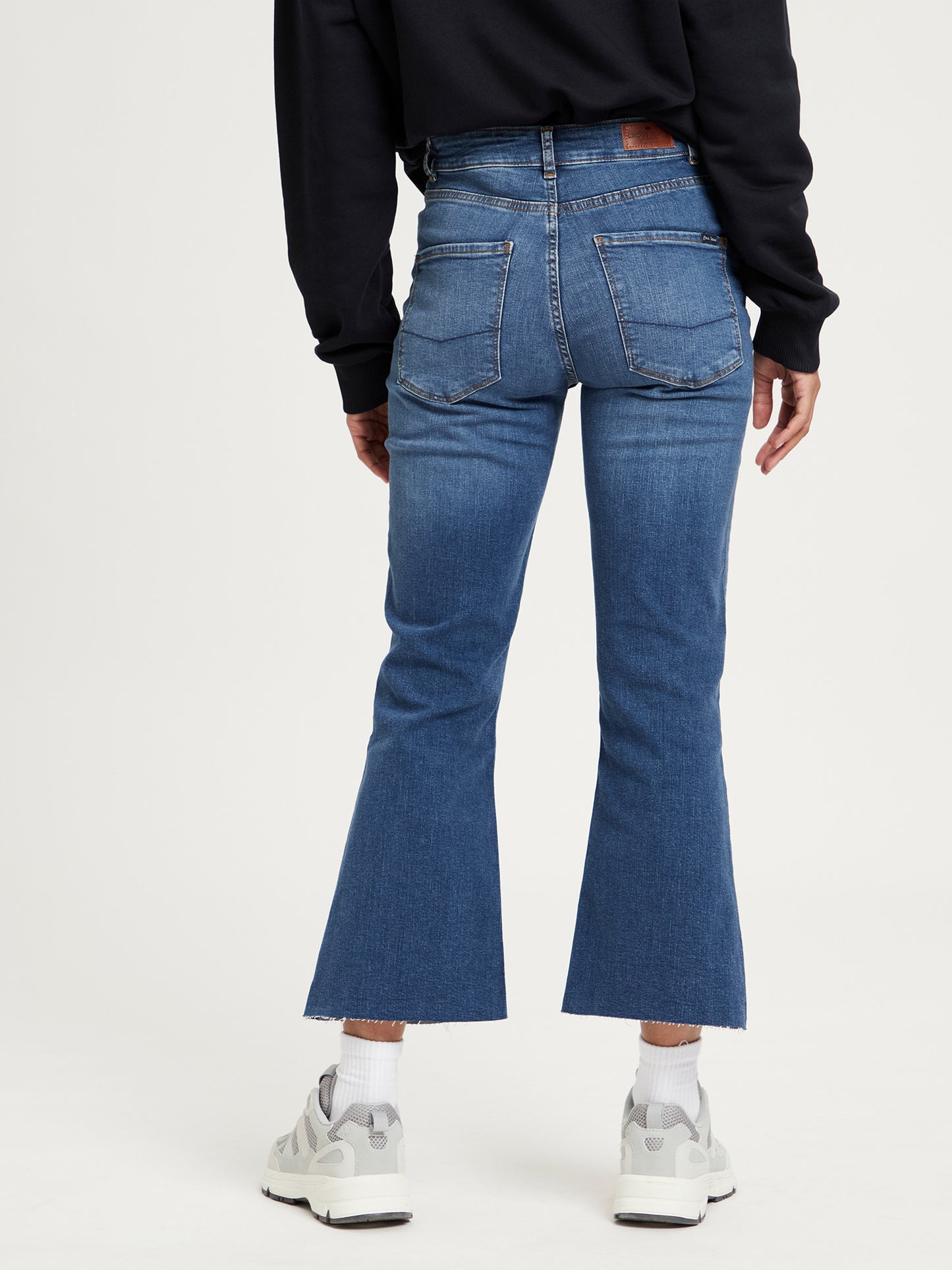 Damen Jeans High Waist Cropped Flare Leg mittelblau