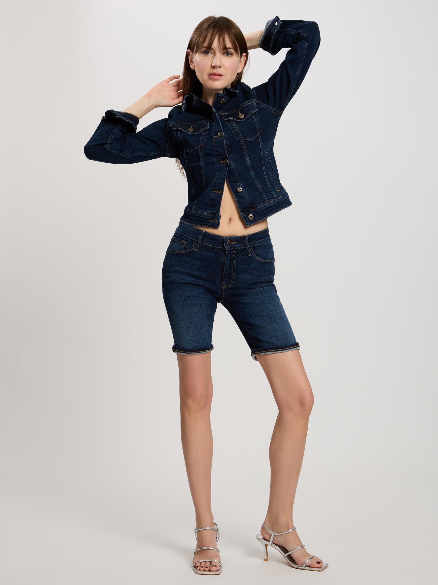 Anya Short Damen Jeans Slim Fit Mid Waist dunkelblau